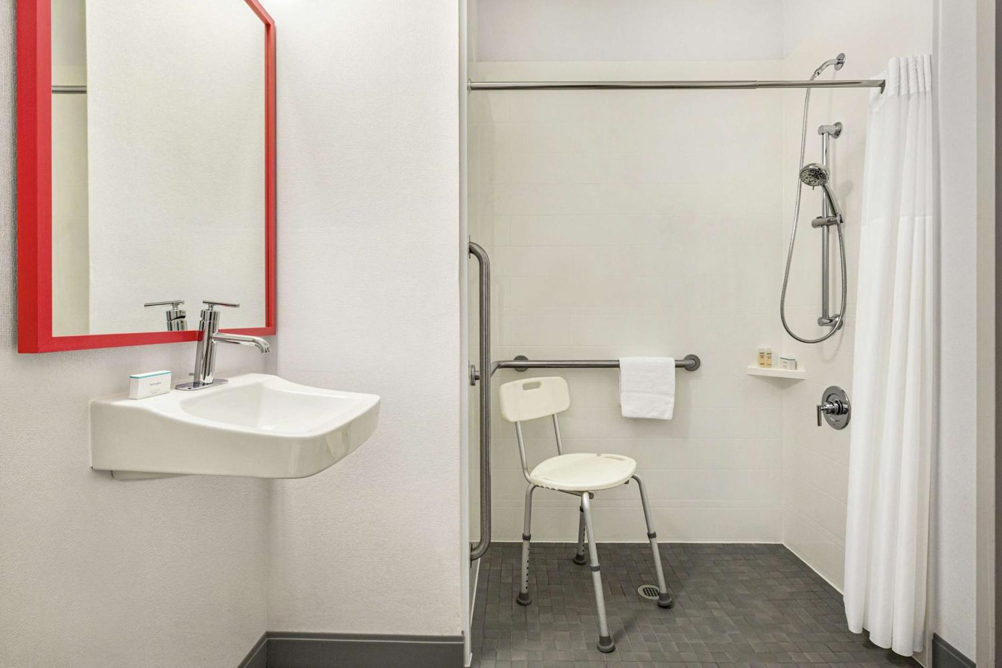 Hampton Inn Kansas City Blue Springs Extérieur photo